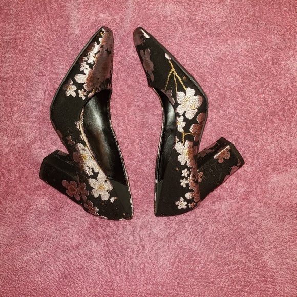 Rampage Womens Bethie Black Jacquard with Rose - Picture 2 of 4